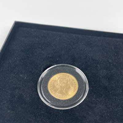 Lot 349 - A 1957 full sovereign coin.