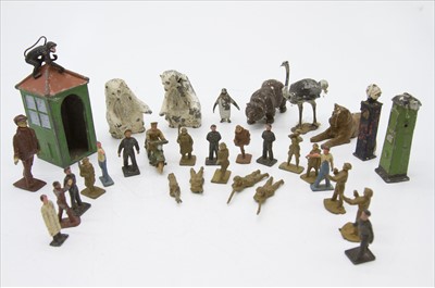 Lot 576 - Lead - quantity of small scale lead army...