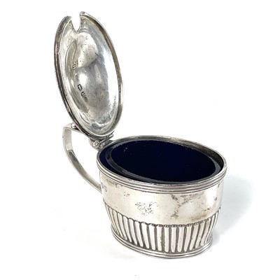 Lot 190 - A Victorian silver mustard pot.