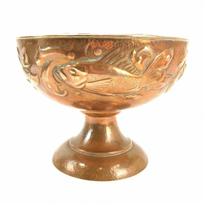 Lot 5 - A Newlyn copper rose bowl.