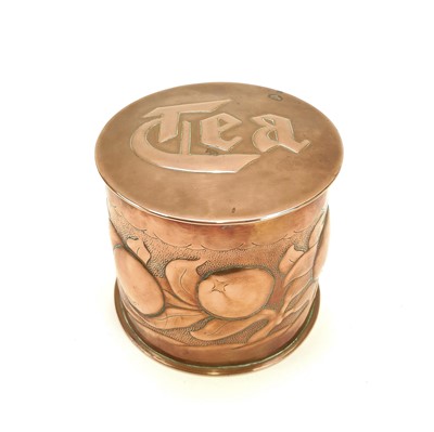 Lot 8 - A Newlyn copper cylindrical tea caddy and cover.