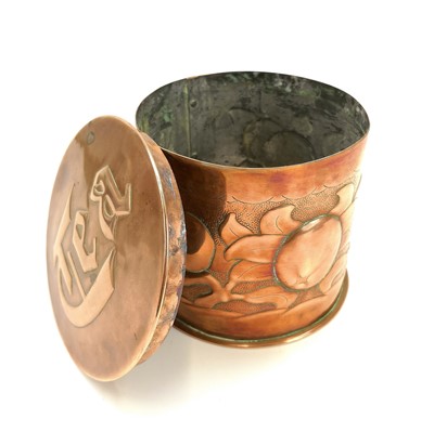Lot 8 - A Newlyn copper cylindrical tea caddy and cover.