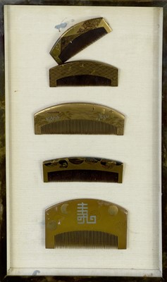 Lot 226 - Five Japanese lacquered combs Meji period.