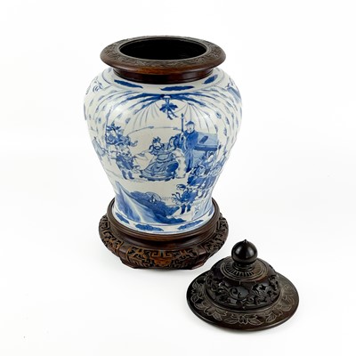 Lot 57 - A Chinese blue and white porcelain vase, Kangxi period.