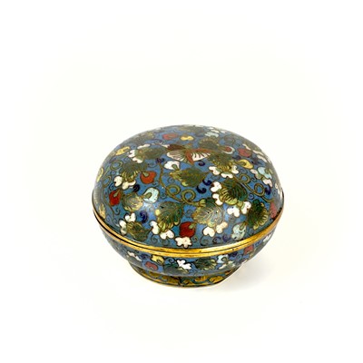 Lot 88 - A Chinese cloisonne box and cover, Qing Dynasty.