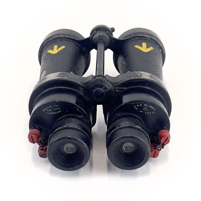 Lot 131 - A pair of WWII Barr & Stroud binoculars.