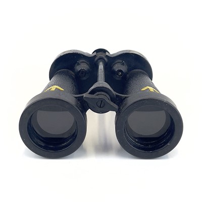 Lot 131 - A pair of WWII Barr & Stroud binoculars.