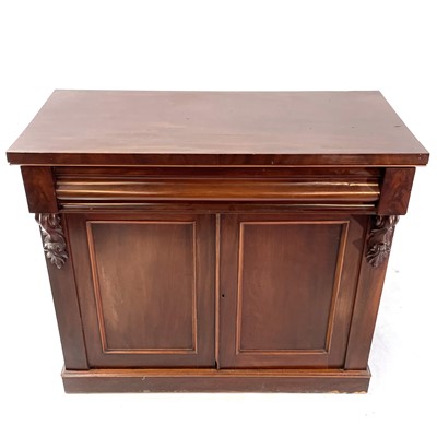 Lot 1872 - A Victorian mahogany chiffonier.