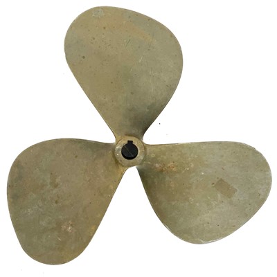 Lot 511 - A bronze three foil marine propellor bu Gold Line.