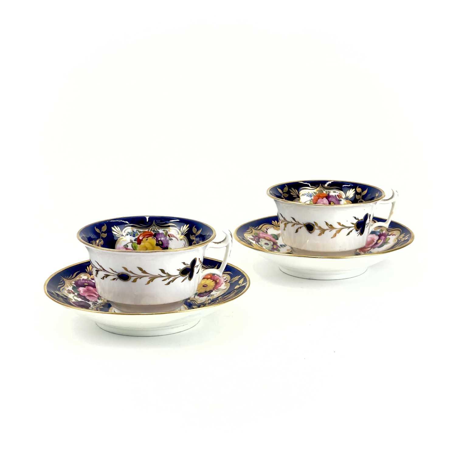 Lot 826 A Pair of English porcelain tea cups and
