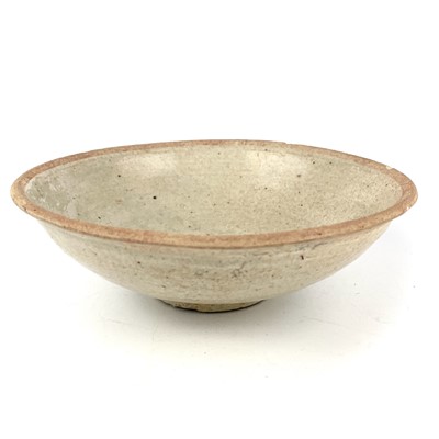 Lot 419 - A Chinese Qingbai-type bowl.