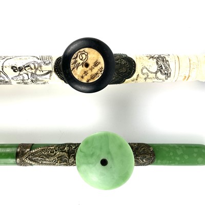 Lot 145 - A Chinese jade opium pipe, mid 20th century