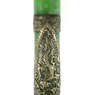 Lot 145 - A Chinese jade opium pipe, mid 20th century