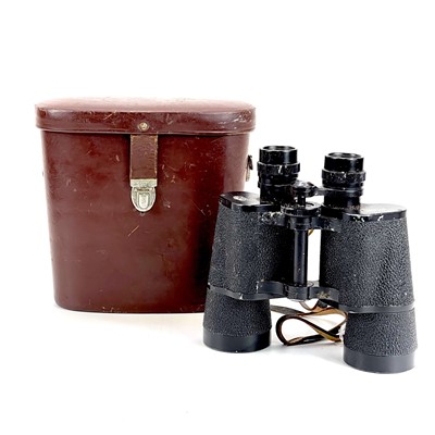 Lot 141 - A pair of Carl Zeiss Jena Jenoptem 7 x 50 W binoculars.