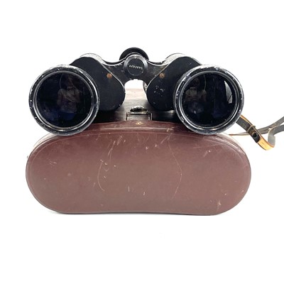 Lot 141 - A pair of Carl Zeiss Jena Jenoptem 7 x 50 W binoculars.