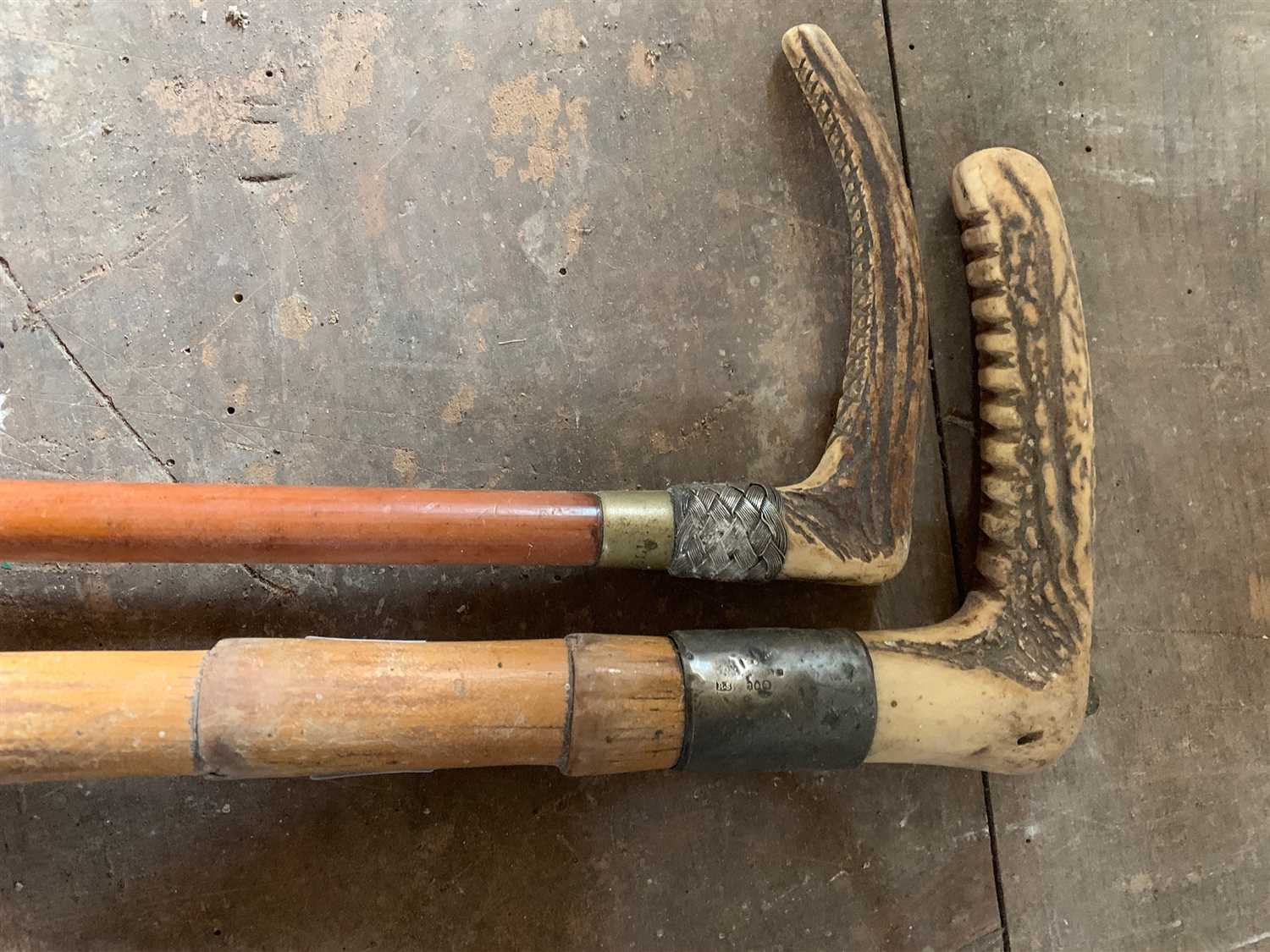 Lot 428 - Two riding crops.