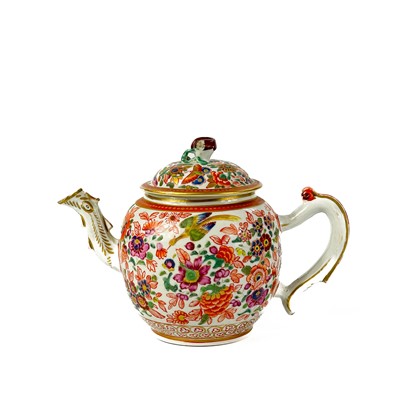 Lot 136 - A Chinese porcelain teapot, 18th century.