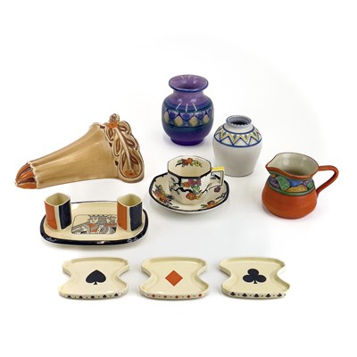 Lot 862 - A Royal Doulton Bridge set matchstick holder and ashtray.