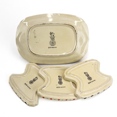 Lot 862 - A Royal Doulton Bridge set matchstick holder and ashtray.