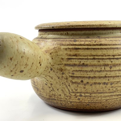 Lot 516 - Winchcombe Pottery