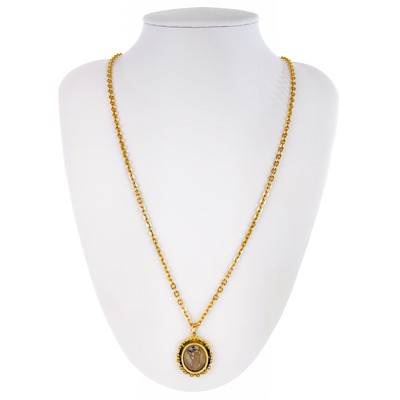 Lot 251 - An 18ct hammered trace necklace with 18ct locket pendant.