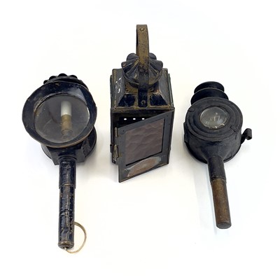 Lot 96 - Two 19th century carriage lamps.