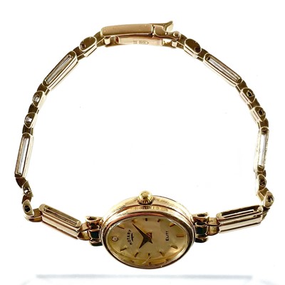 Lot 508 - A Rotary Elite modern 9ct gold quartz ladies bracelet wristwatch.