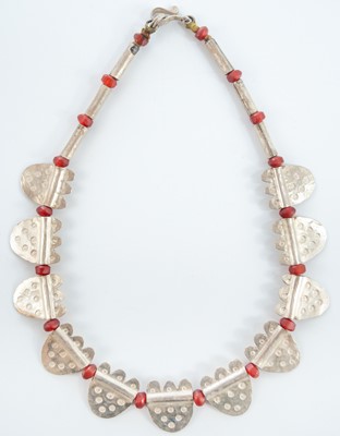 Lot 197 - A contemporary silver and carnelian bead fringe necklace by Guy Royle.