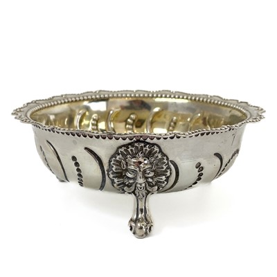 Lot 57 - A Victorian silver sugar bowl by Robert Harper.