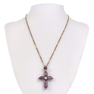 Lot 34 - A late Georgian gold diamond and garnet set cross pendant.