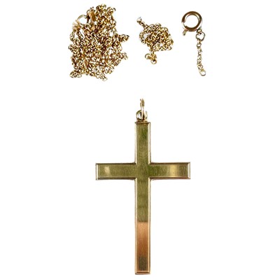 Lot 67 - A 9ct cross pendant and a broken 9ct necklace.