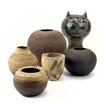 Lot 936 - Ken Edwards, Tonala Art Pottery, Mexico.