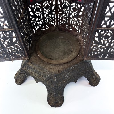 Lot 94 - An early 20th century French cast iron stove.