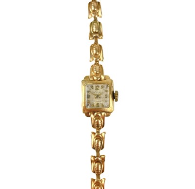 Lot 484 - A 9ct ladies manual wind bracelet wristwatch.