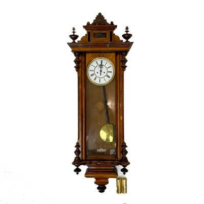 Lot 1718 - A walnut cased Vienna regulator type wall clock.