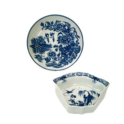 Lot 806 - A Worcester hors d'ouvre dish.