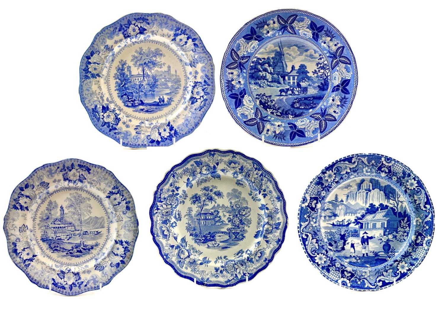 Lot 43 - Five 19th century blue and white plates.