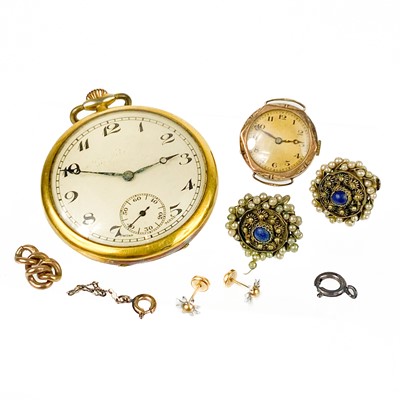 Lot 312 - A 9ct ladies manual wind wristwatch, a piece of 9ct chain etc.