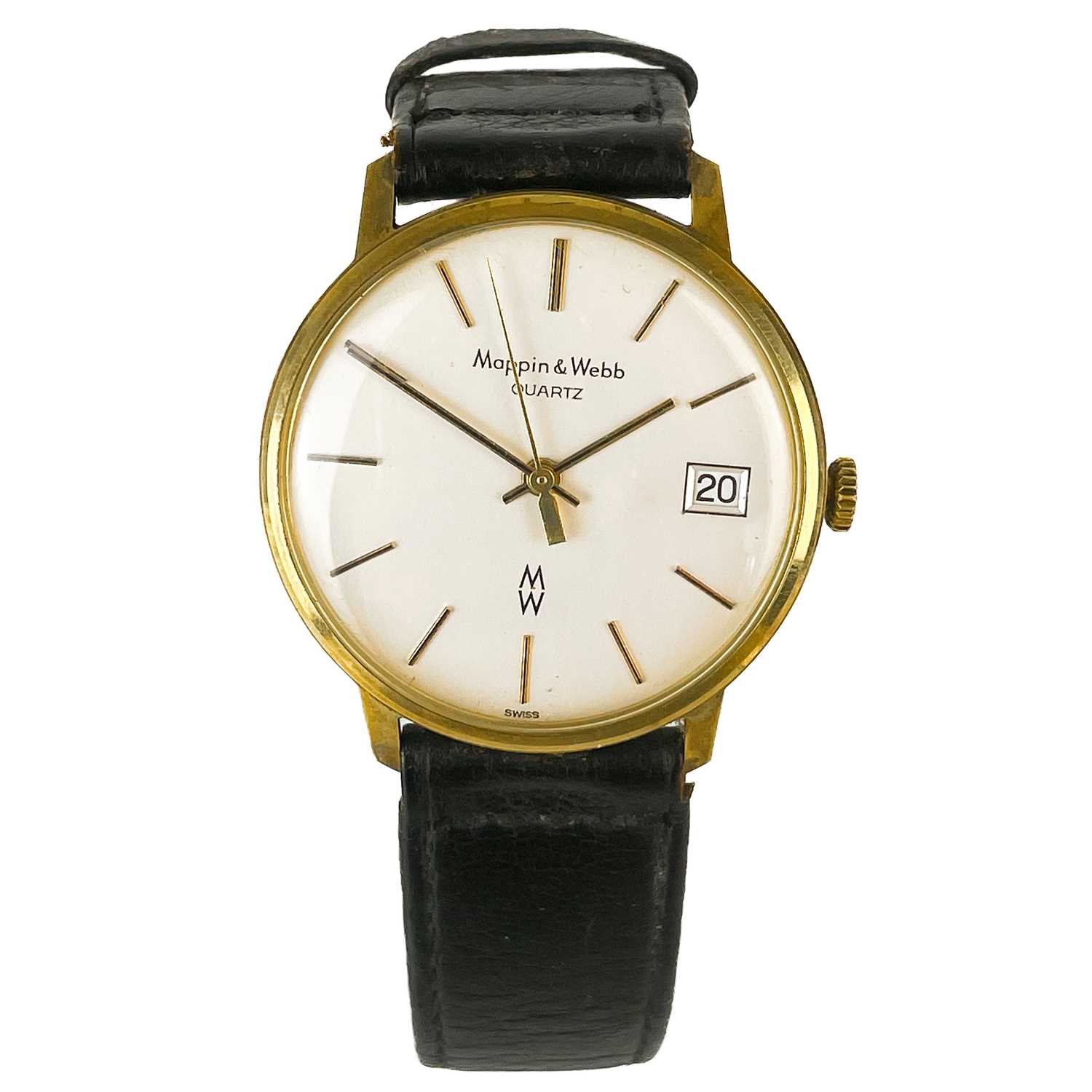 Lot 75 - A Mappin & Webb 9ct gold cased quartz gentleman's dress wristwatch.