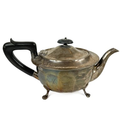 Lot 189 - A George VI silver fluted teapot by Viner's Ltd.