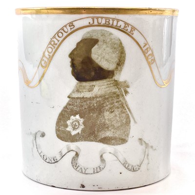 Lot 117 - A George III 1809 golden jubilee porcelain mug.