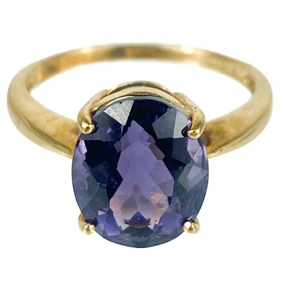 Lot 26 - A contemporary 9ct purple stone set ring by Rocks & Co.