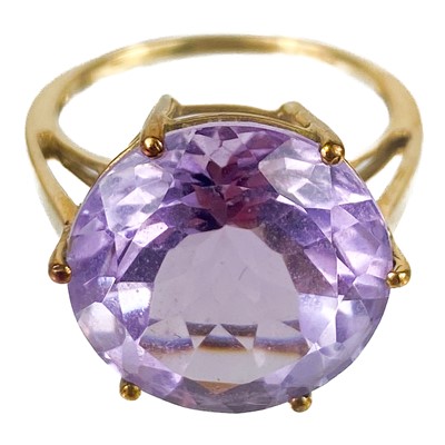 Lot 63 - A contemporary 9ct pale amethyst dress ring.