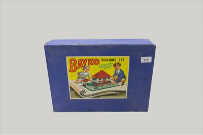 Lot 571 - Bayko. A boxed Bayko building set No. 3,...