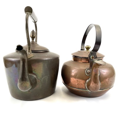 Lot 245 - A large copper kettle and lid with acorn finial.