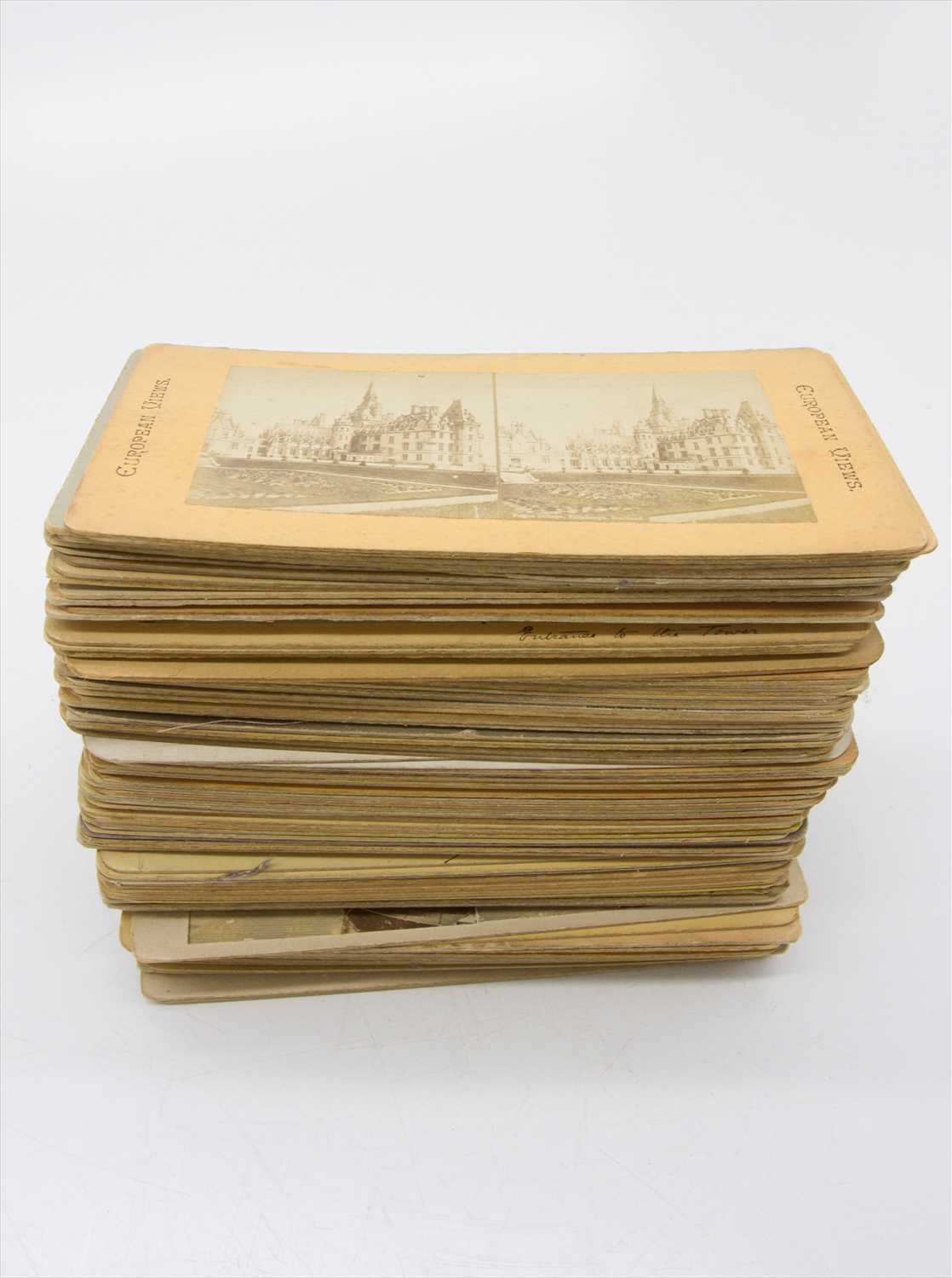 Lot 546 - Stereoscopic cards - box containing over 100...