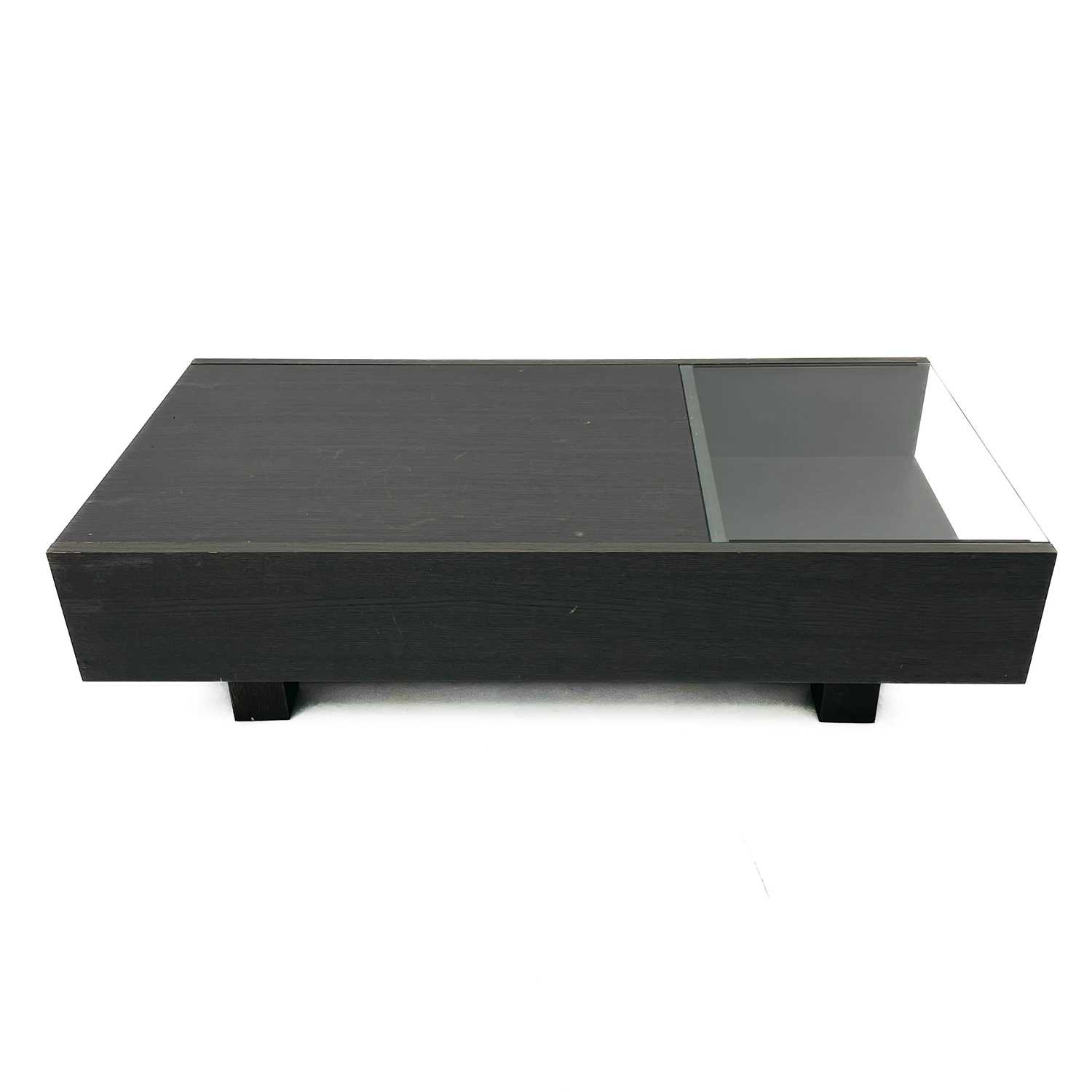 Lot 487 - A Habitat coffee table.