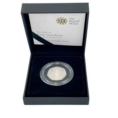 Lot 29 - Great Britain 50 pence Kew Gardens 2009 cased silver proof coin.