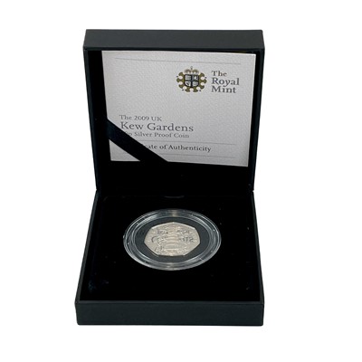 Lot 30 - Great Britain 50 pence Kew Gardens 2009 cased silver proof coin.