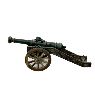 Lot 508 - A bronze signal cannon.